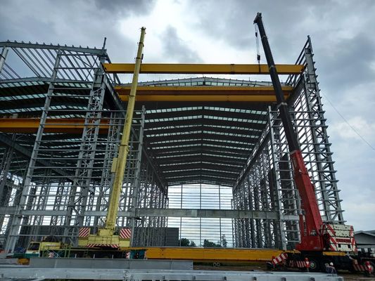 Карбоновая стальная рама Коммерческое здание, Строительство Структурные стальные балки и колонны