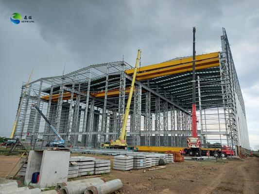 Склад из сэндвич-панелей с минеральной ватой, стальной каркас, построенный по индивидуальным стандартам ветровой нагрузки, с высоко водонепроницаемой конструкцией