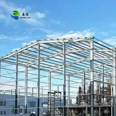 Ветровая нагрузка 0,45 кН на квадратный метр. Мастерская со стальной конструкцией, разработанная с помощью PKPM, с возможностью выбора однослойной или двухслойной облицовки стен.