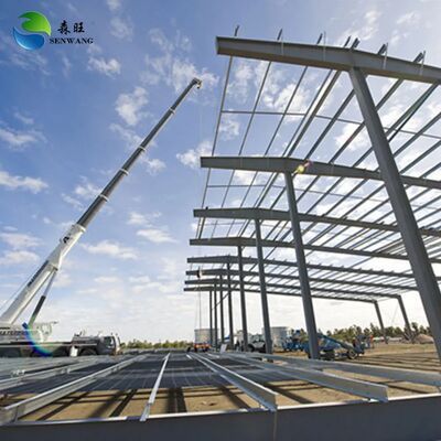 GB Standard Steel Structure Warehouse с Sa 2.5 Sand Blasting и 50-летним сроком службы для индивидуальной мощности загрузки снега